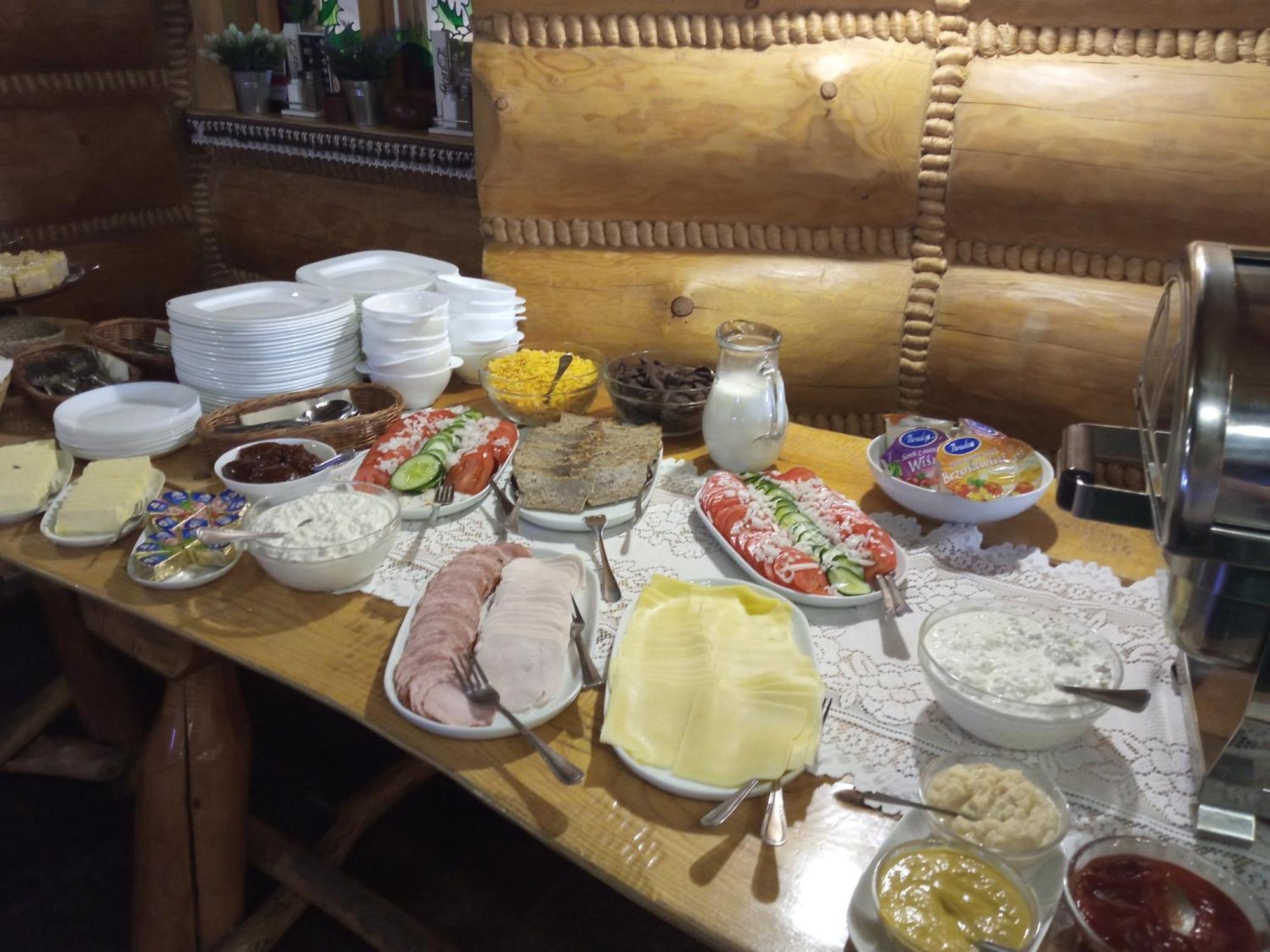 Restauracja Chata Góralska i Pokoje Gościnne. Ciechocinek Exterior foto